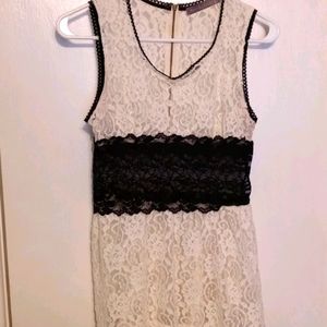 Womens size large top